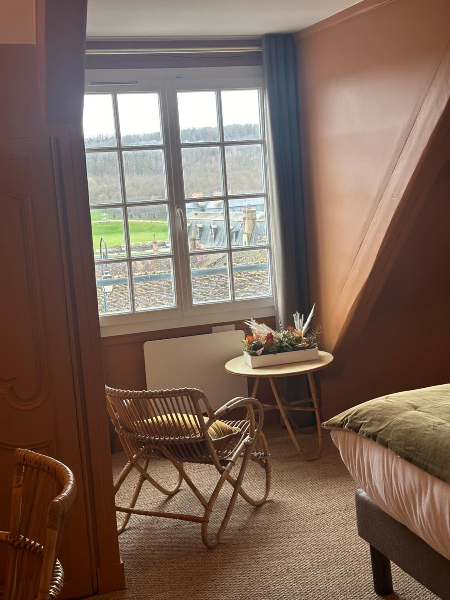 L'Auberge Du Chateau Dampierre  Buitenkant foto